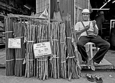 Tas Wood Seller